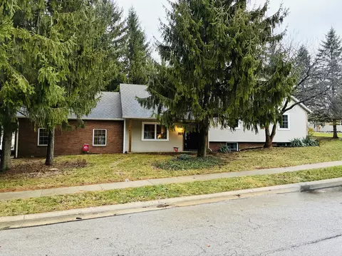 200 Evergreen Dr, Bellefontaine, OH 43311