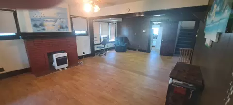 Living - 1009 Elm St, Springfield, OH 45503 photo 1 of 1