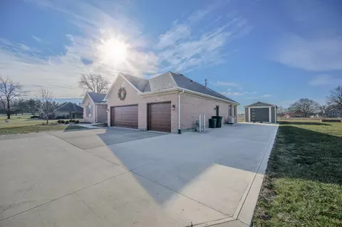5541 Meissen Dr, Springfield, OH 45502 photo 6