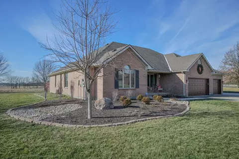 5541 Meissen Dr, Springfield, OH 45502 photo 2