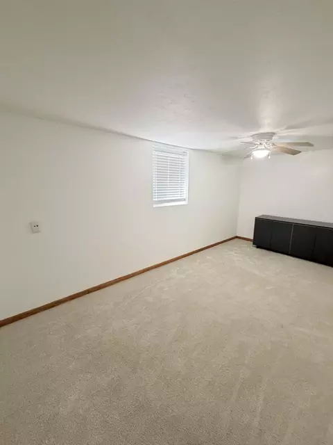 Other - 2948 Hyannis Dr, Springfield, OH 45503 photo 3 of 12