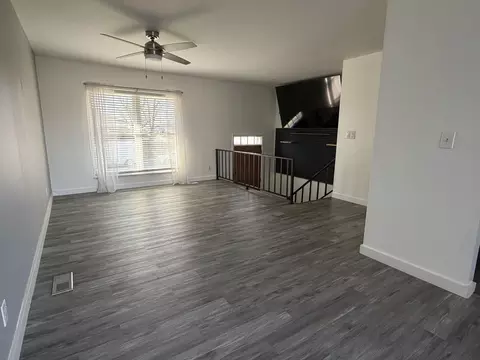Living - 2948 Hyannis Dr, Springfield, OH 45503 photo 1 of 4