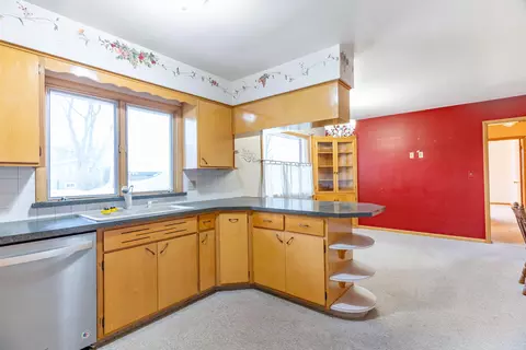 Kitchen - 308 E Lyndhurst St, Sidney, OH 45365 photo 7 of 7
