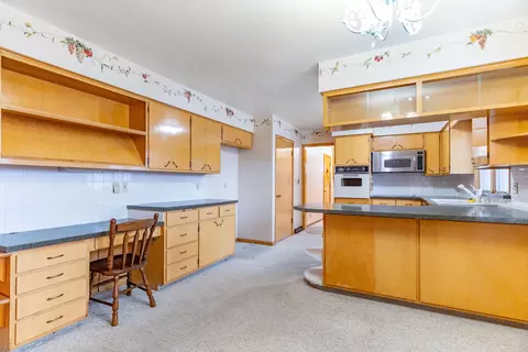 Kitchen - 308 E Lyndhurst St, Sidney, OH 45365 photo 2 of 7