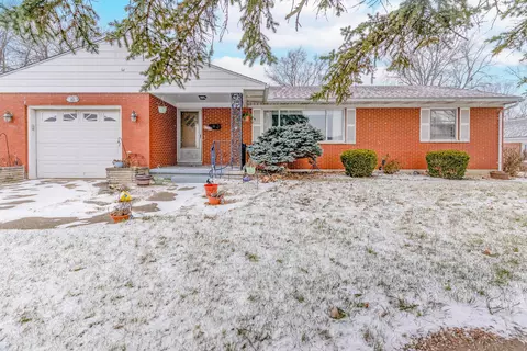 Exterior - 308 E Lyndhurst St, Sidney, OH 45365 photo 2 of 9