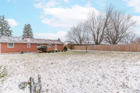 Exterior - 308 E Lyndhurst St, Sidney, OH 45365 photo 8 of 9