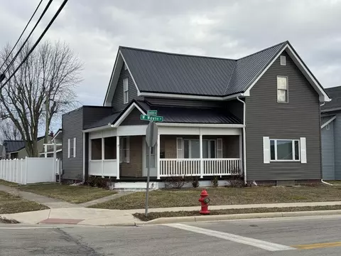 545 W Wayne St, Celina, OH 45822