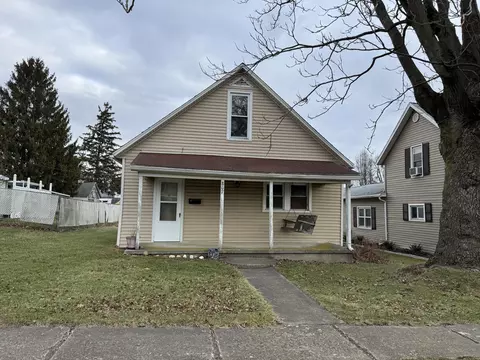 807 Sycamore St, Celina, OH 45822