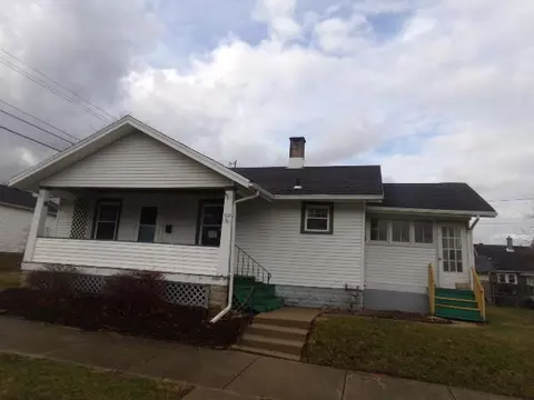 1015 Rodgers Dr, Springfield, OH 45503