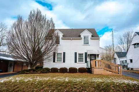 820 W 1st St, Springfield, OH 45504