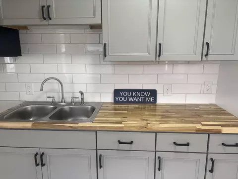 Kitchen - 2124 Woodside Ave, Springfield, OH 45503 photo 2 of 3