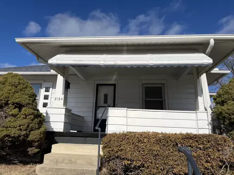 Exterior - 2124 Woodside Ave, Springfield, OH 45503 photo 2 of 9