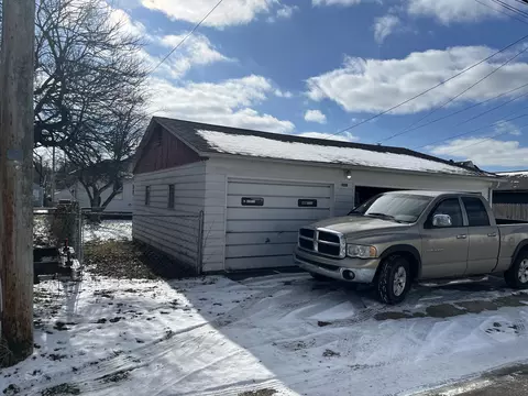 Exterior - 2124 Woodside Ave, Springfield, OH 45503 photo 9 of 9