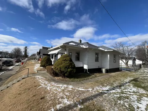 Exterior - 2124 Woodside Ave, Springfield, OH 45503 photo 8 of 9