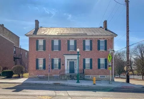 127 Miami St, Urbana, OH 43078