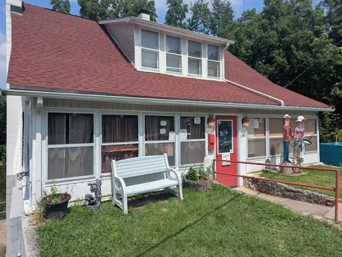 115 Brooklyn Ave, Sidney, OH 45365