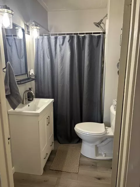 Bath - 418 Kossuth St, Sidney, OH 45365 photo 1 of 1