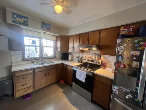 Kitchen - 800 Dingman St, Sidney, OH 45365 photo 2 of 5