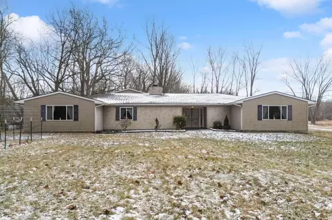 3183 Lower Valley Pike, Springfield, OH 45506