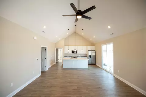 1505 Kingsgate Rd, Springfield, OH 45502 photo 3