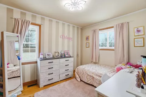 Bedroom - 307 E Ruth St, Sidney, OH 45365 photo 4 of 7