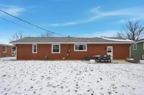 Exterior - 307 E Ruth St, Sidney, OH 45365 photo 3 of 8