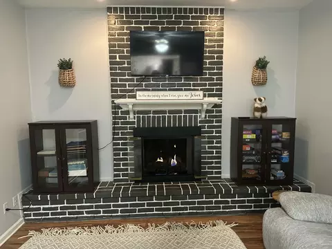 Living - 1252 Spruce Ave, Sidney, OH 45365 photo 4 of 5