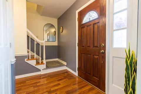 Entry Way - 1252 Spruce Ave, Sidney, OH 45365 photo 1 of 6