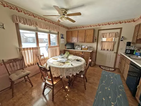 Kitchen - 1136 Foxboro Rd, Springfield, OH 45503 photo 4 of 4