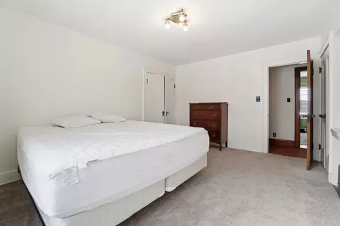 Bedroom - 825 E Mccreight Ave, Springfield, OH 45503 photo 6 of 9