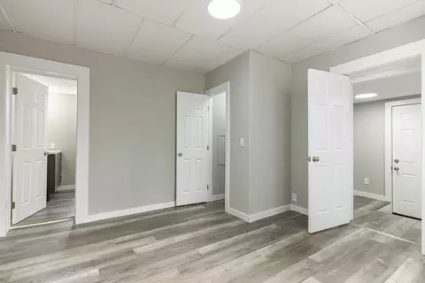 Entry Way - 306 N Western Ave, Springfield, OH 45504 photo 1 of 3