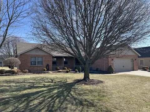 203 Westbury Dr, Greenville, OH 45331