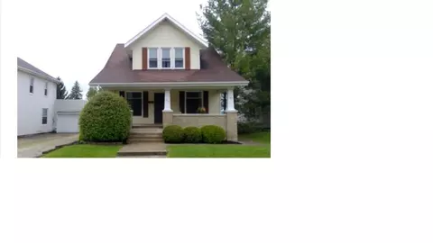 669 N Walnut St, Celina, OH 45822