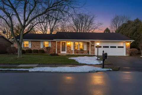 2403 Armstrong Dr, Sidney, OH 45365