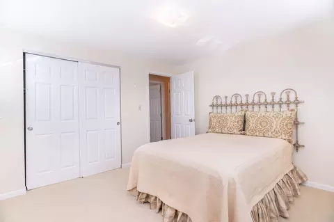 Bedroom - 2403 Armstrong Dr, Sidney, OH 45365 photo 6 of 7