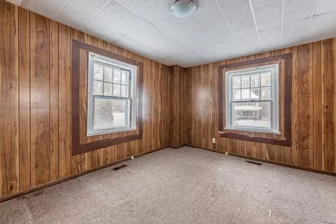 Bedroom - 262 Raffensperger Ave, Springfield, OH 45505 photo 1 of 5