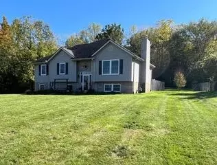 41 W Hunter Dr, Enon, OH 45323