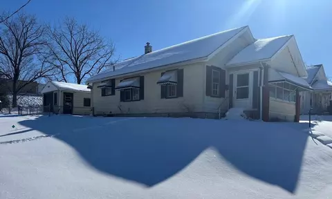 202 Seever St, Springfield, OH 45506 photo 2
