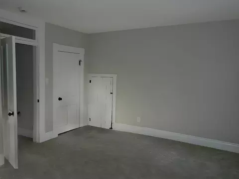 Bedroom - 802 Warder St, Springfield, OH 45503 photo 4 of 4