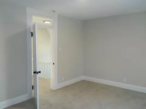 Bedroom - 802 Warder St, Springfield, OH 45503 photo 3 of 4