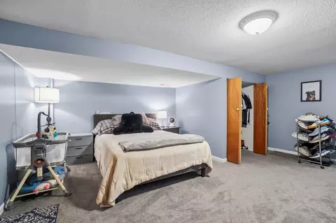 Bedroom - 720 W Harding Rd, Springfield, OH 45504 photo 9 of 10