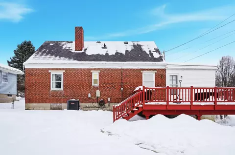 Exterior - 720 W Harding Rd, Springfield, OH 45504 photo 6 of 11