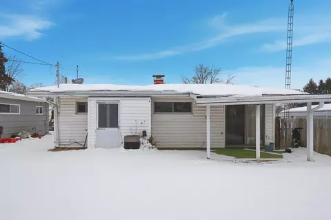 Exterior - 1823 Rutland Ave, Springfield, OH 45505 photo 4 of 9