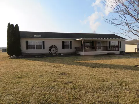 6126 Calland Rd, Urbana, OH 43078