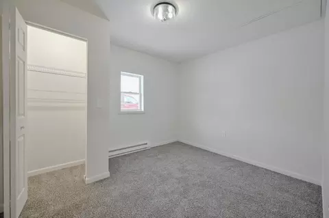 Bedroom - 1705 Magnolia Blvd, Springfield, OH 45503 photo 2 of 3