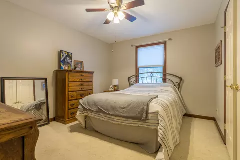 Bedroom - 1330 Maple Leaf Ct, Sidney, OH 45365 photo 2 of 5