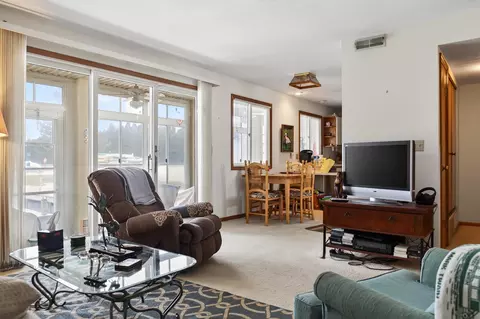 129 Chase Ave #72L, Russells Point, OH 43348