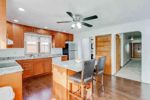 402 S Main St, Mendon, OH 45862 photo 8