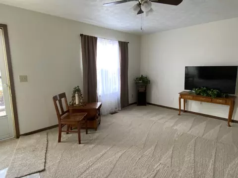 Living - 11571 Mohawk Path, Lakeview, OH 43331 photo 3 of 5