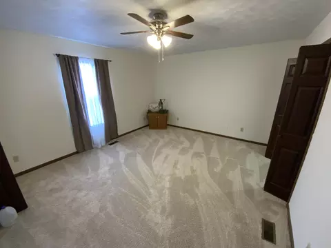 Bedroom - 11571 Mohawk Path, Lakeview, OH 43331 photo 1 of 4